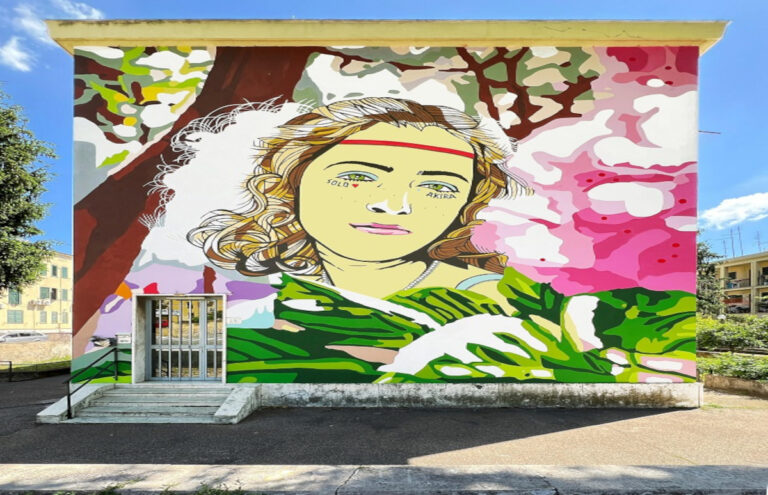 Panoramica dell'opera di FLAVIO SOLO per il progetto “The street is poetry” al Trullo